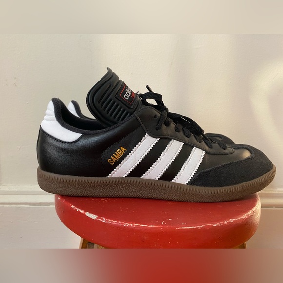 Adidas Sambas size 8.5 - Picture 2 of 6